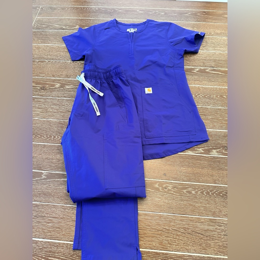 Carhartt Rugged Flex scrubs, grape- XS top, XS straight leg cargo pants.